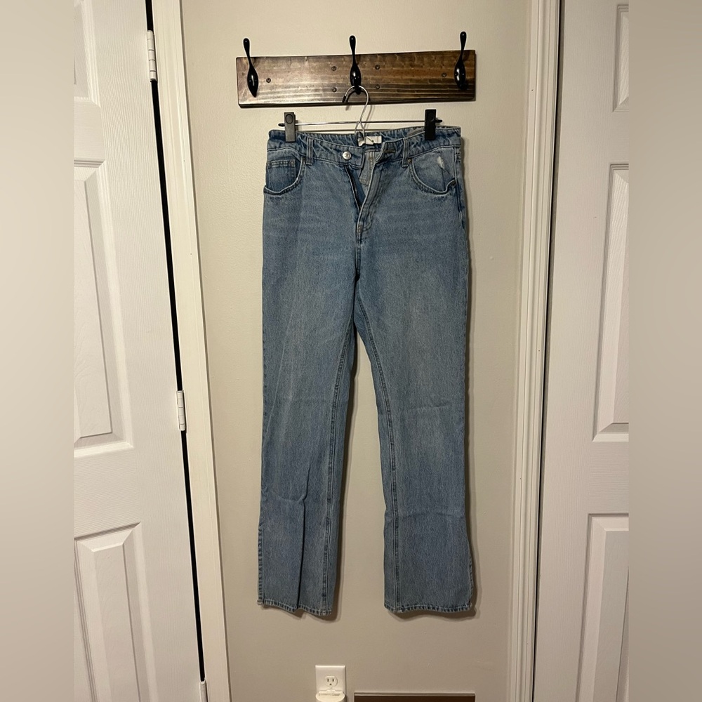 H&M ankle split distressed jeans